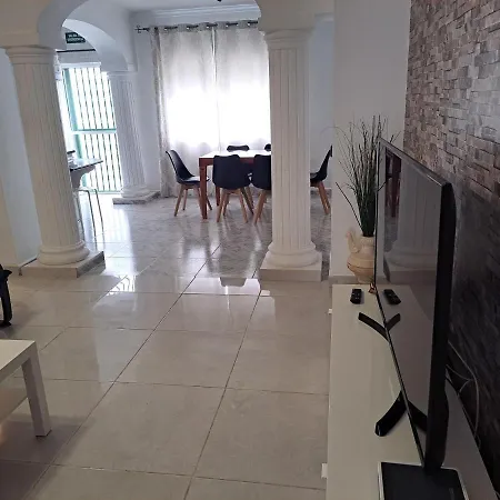 Spacious In Noelia With Private Pool, Garden & Parking Holiday home Benalmadena