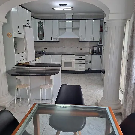Spacious In Noelia With Private Pool, Garden & Parking * Benalmadena