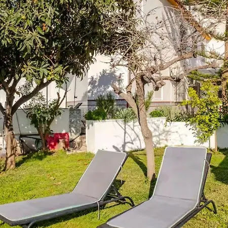 Independent At Noelia With Private Pool, Garden & Parking