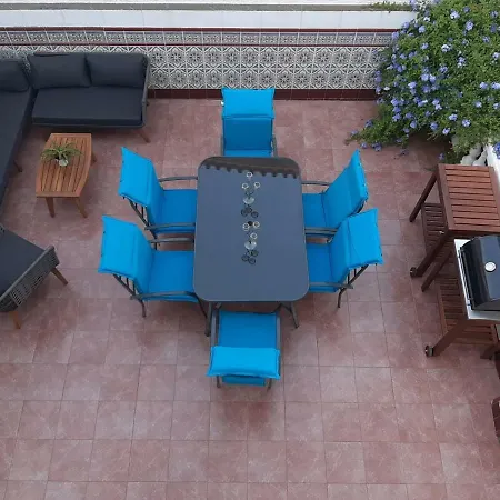 Hébergement de vacances Spacious In Noelia With Private Pool, Garden & Parking Benalmádena